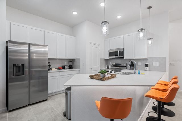 10467 EBB TIDE LANE, Orlando, FL 32821