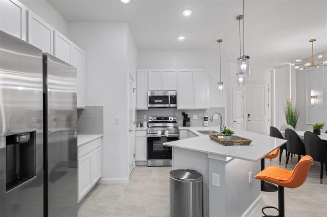 10467 EBB TIDE LANE, Orlando, FL 32821