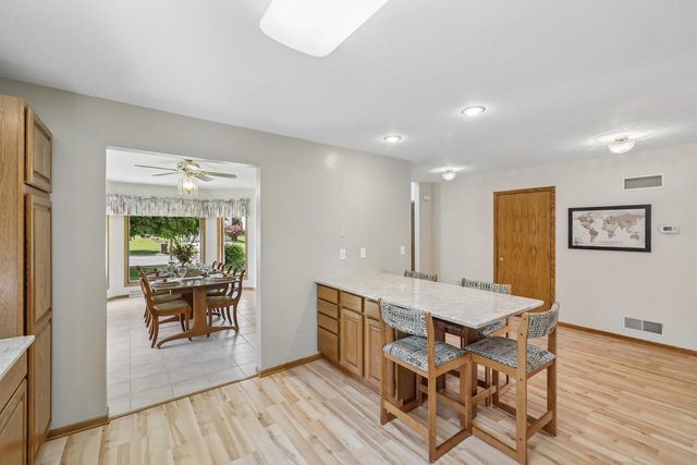 7100 Spring Hill Drive, Middleton, WI 53562
