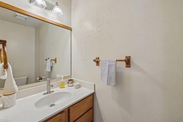 7100 Spring Hill Drive, Middleton, WI 53562