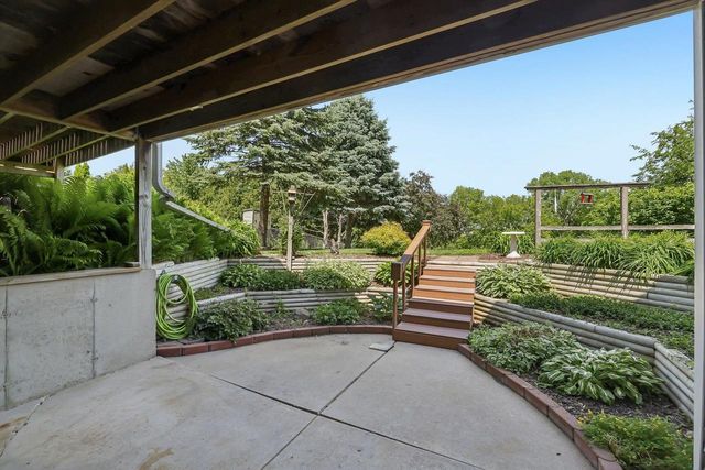 7100 Spring Hill Drive, Middleton, WI 53562