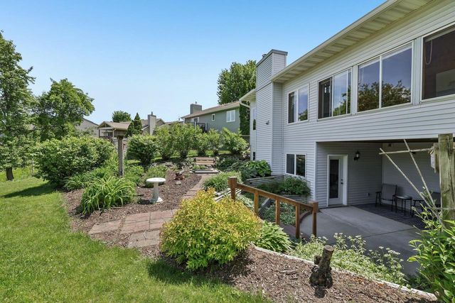 7100 Spring Hill Drive, Middleton, WI 53562