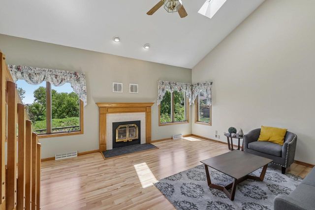 7100 Spring Hill Drive, Middleton, WI 53562