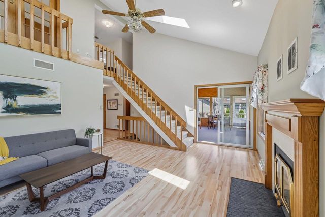 7100 Spring Hill Drive, Middleton, WI 53562