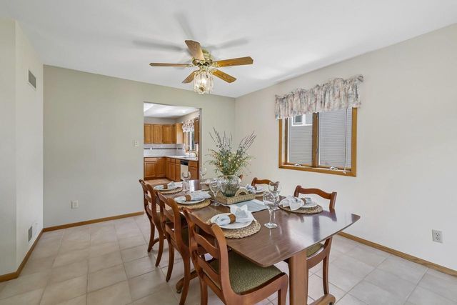 7100 Spring Hill Drive, Middleton, WI 53562