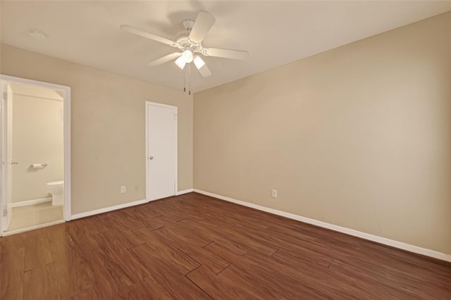 3400 Timmons Lane 31, Houston, TX 77027