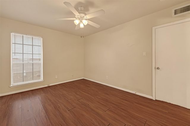 3400 Timmons Lane 31, Houston, TX 77027