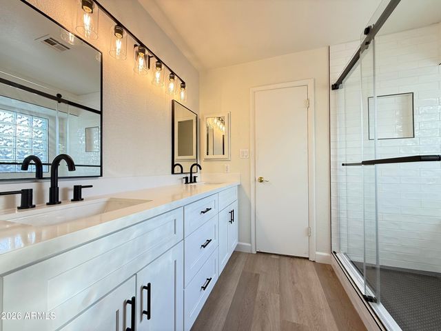 3644 W DEL RIO Street, Chandler, AZ 85226