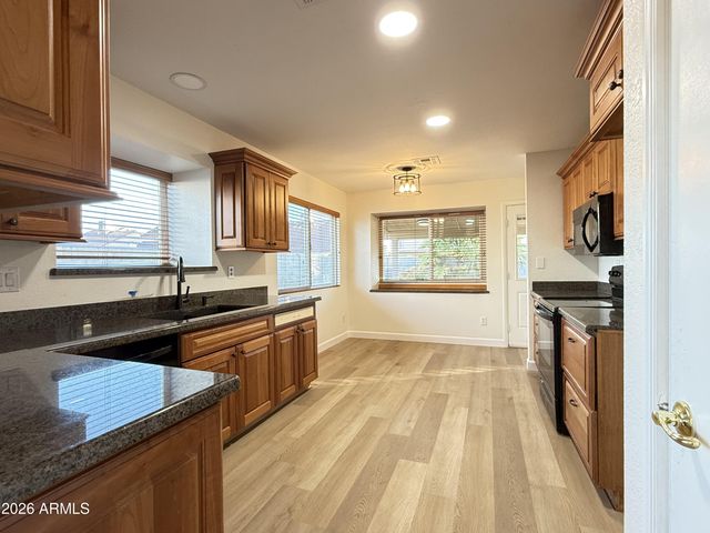 3644 W DEL RIO Street, Chandler, AZ 85226