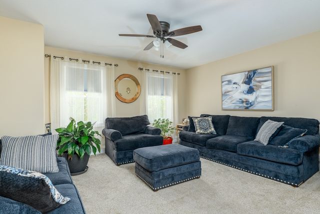 72 New Braintree Rd, West Brookfield, MA 01585