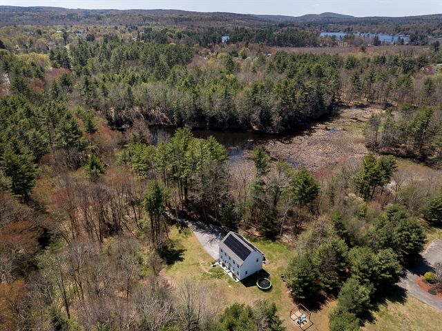 72 New Braintree Rd, West Brookfield, MA 01585