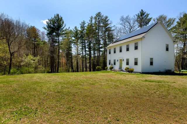 72 New Braintree Rd, West Brookfield, MA 01585
