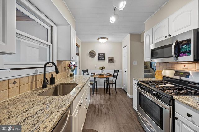 630 GREENBRIAR DRIVE, Williamstown, NJ 08094