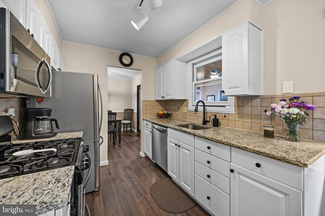 630 GREENBRIAR DRIVE, Williamstown, NJ 08094