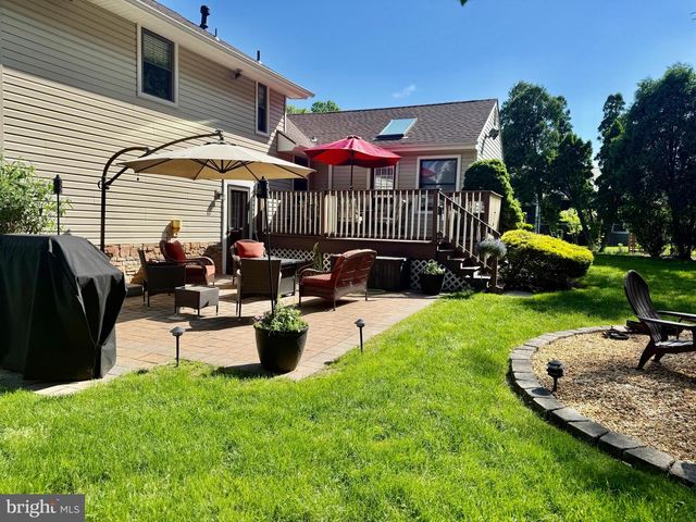 630 GREENBRIAR DRIVE, Williamstown, NJ 08094