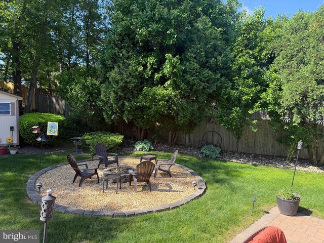 630 GREENBRIAR DRIVE, Williamstown, NJ 08094