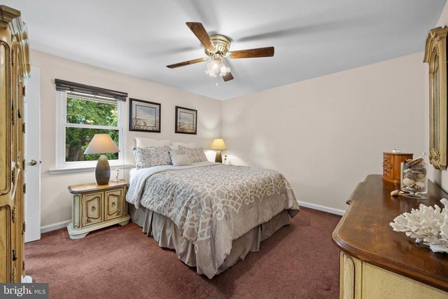 630 GREENBRIAR DRIVE, Williamstown, NJ 08094