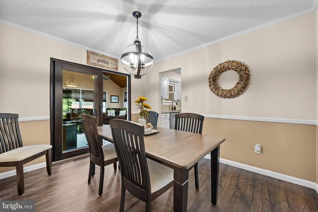 630 GREENBRIAR DRIVE, Williamstown, NJ 08094