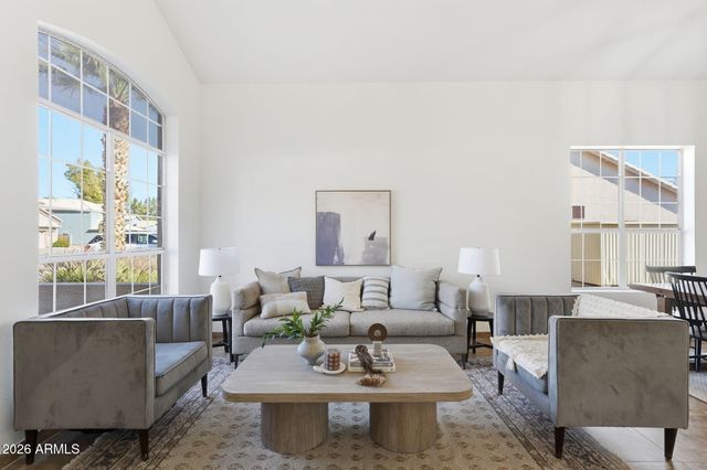 1310 N CONCORD Avenue, Chandler, AZ 85225