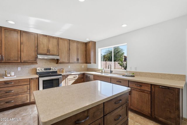 1310 N CONCORD Avenue, Chandler, AZ 85225