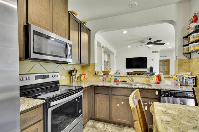 2950 E Old Settlers BLVD 70, Round Rock, TX 78665
