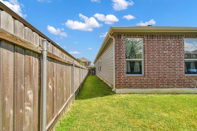 2950 E Old Settlers BLVD 70, Round Rock, TX 78665