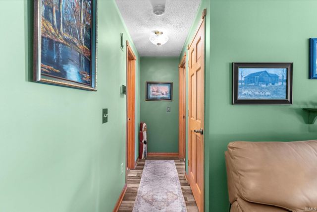 2512 Valley Creek Run, New Haven, IN 46774