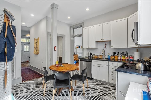 21 W 36th Street, Savannah, GA 31401