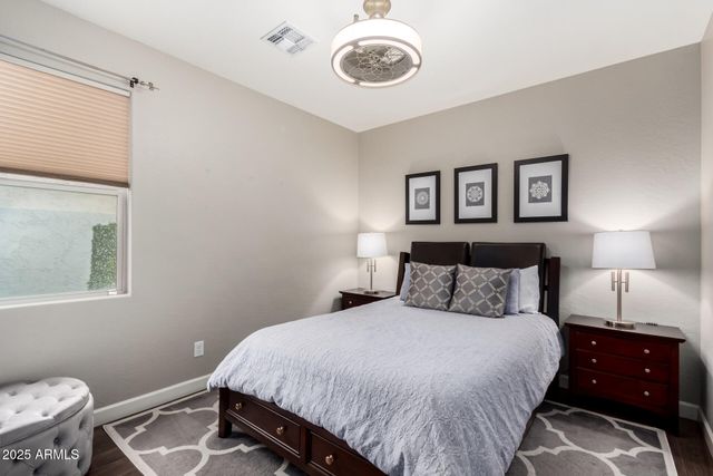 6608 W SAGUARO PARK Lane, Glendale, AZ 85310