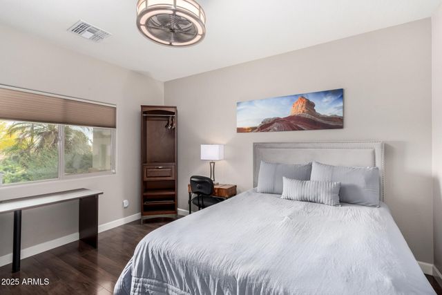 6608 W SAGUARO PARK Lane, Glendale, AZ 85310