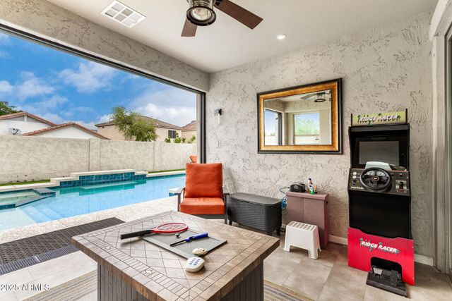 6608 W SAGUARO PARK Lane, Glendale, AZ 85310