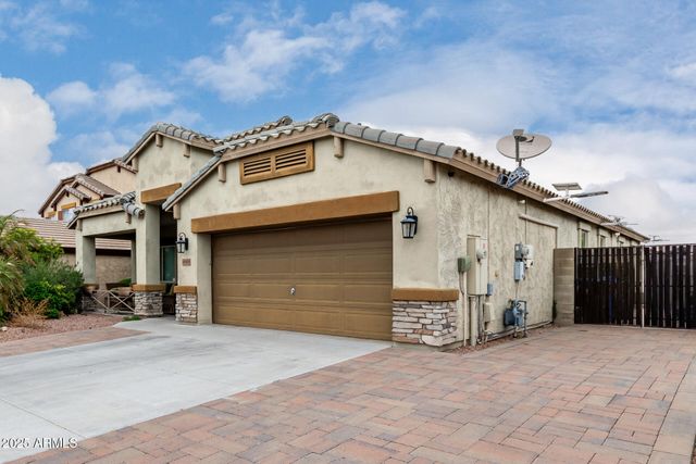 6608 W SAGUARO PARK Lane, Glendale, AZ 85310