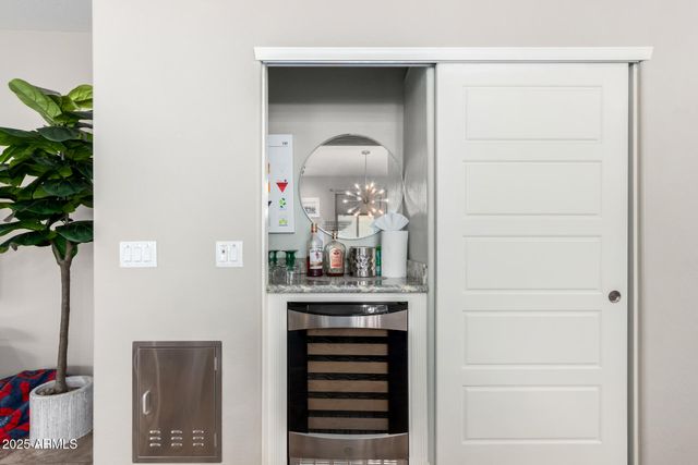 6608 W SAGUARO PARK Lane, Glendale, AZ 85310