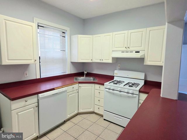 3913 BALTIMORE AVE, Philadelphia, PA 19104