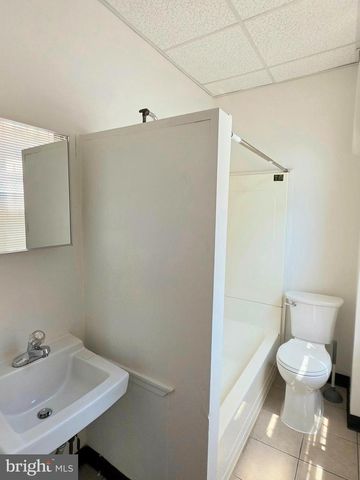 3913 BALTIMORE AVE, Philadelphia, PA 19104