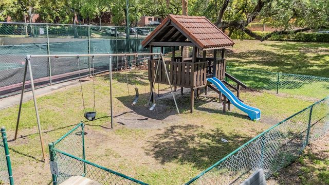 2710 4TH COURT 71D, Palm Harbor, FL 34684