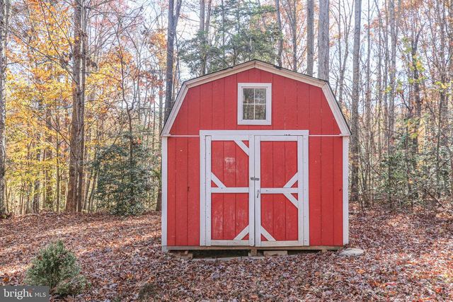 4049 MOODY TOWN RD, Bumpass, VA 23024