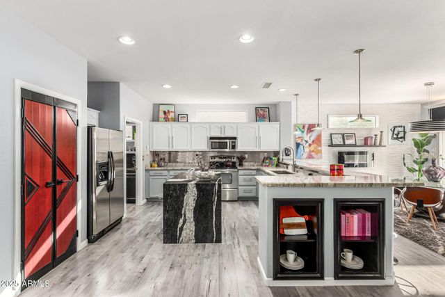 17940 N ESTRELLA VISTA Drive, Surprise, AZ 85374