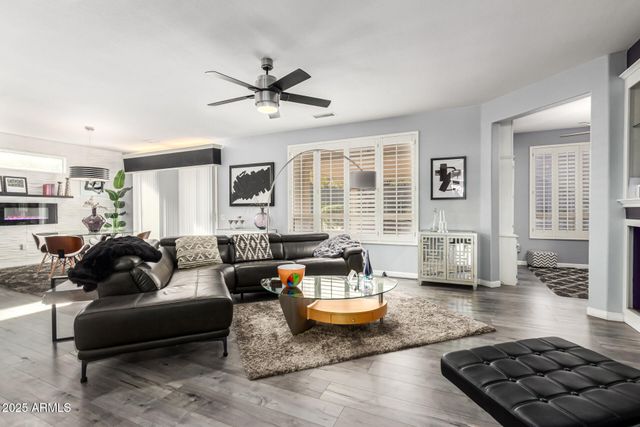 17940 N ESTRELLA VISTA Drive, Surprise, AZ 85374