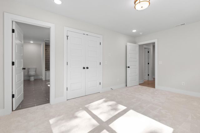 638 Ladd Avenue 82, Chattanooga, TN 37405