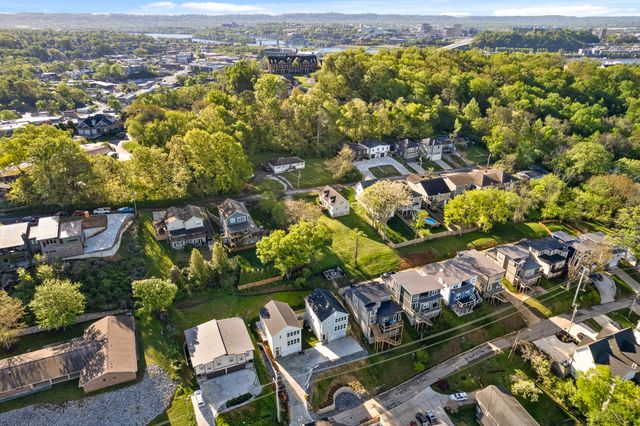 638 Ladd Avenue 82, Chattanooga, TN 37405