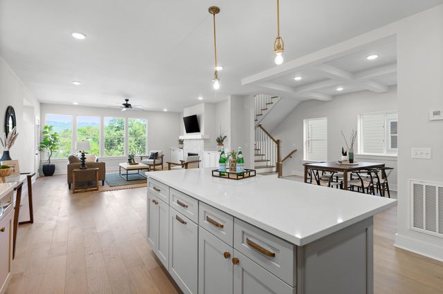 638 Ladd Avenue 82, Chattanooga, TN 37405