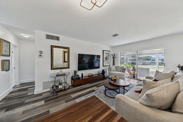 301 S Golf Boulevard 277, Pompano Beach, FL 33064