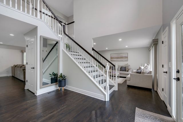 18219 Autumn Ridge Drive, Orland Park, IL 60467