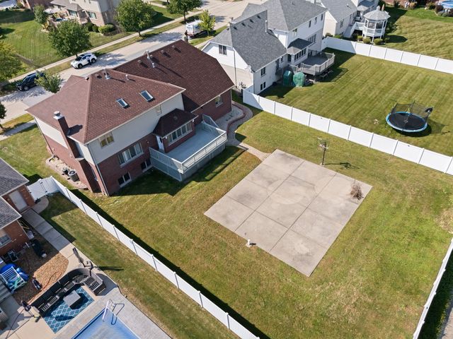 18219 Autumn Ridge Drive, Orland Park, IL 60467