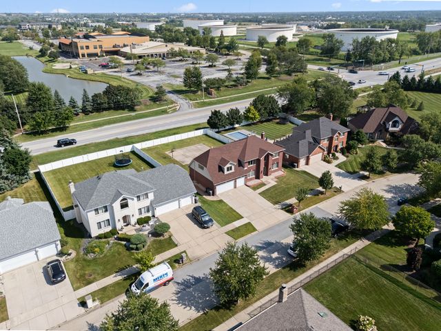 18219 Autumn Ridge Drive, Orland Park, IL 60467