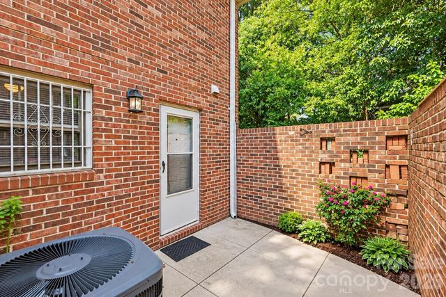 1231 Archdale Drive A, Charlotte, NC 28217