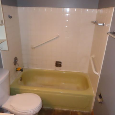 1305 Wakeby Lane 1305, Schaumburg, IL 60193