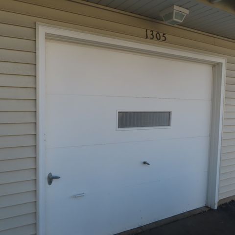 1305 Wakeby Lane 1305, Schaumburg, IL 60193