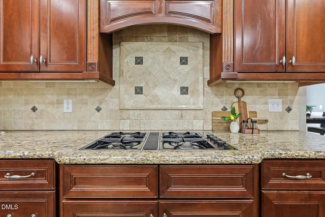 113 Grantwood Drive, Holly Springs, NC 27540